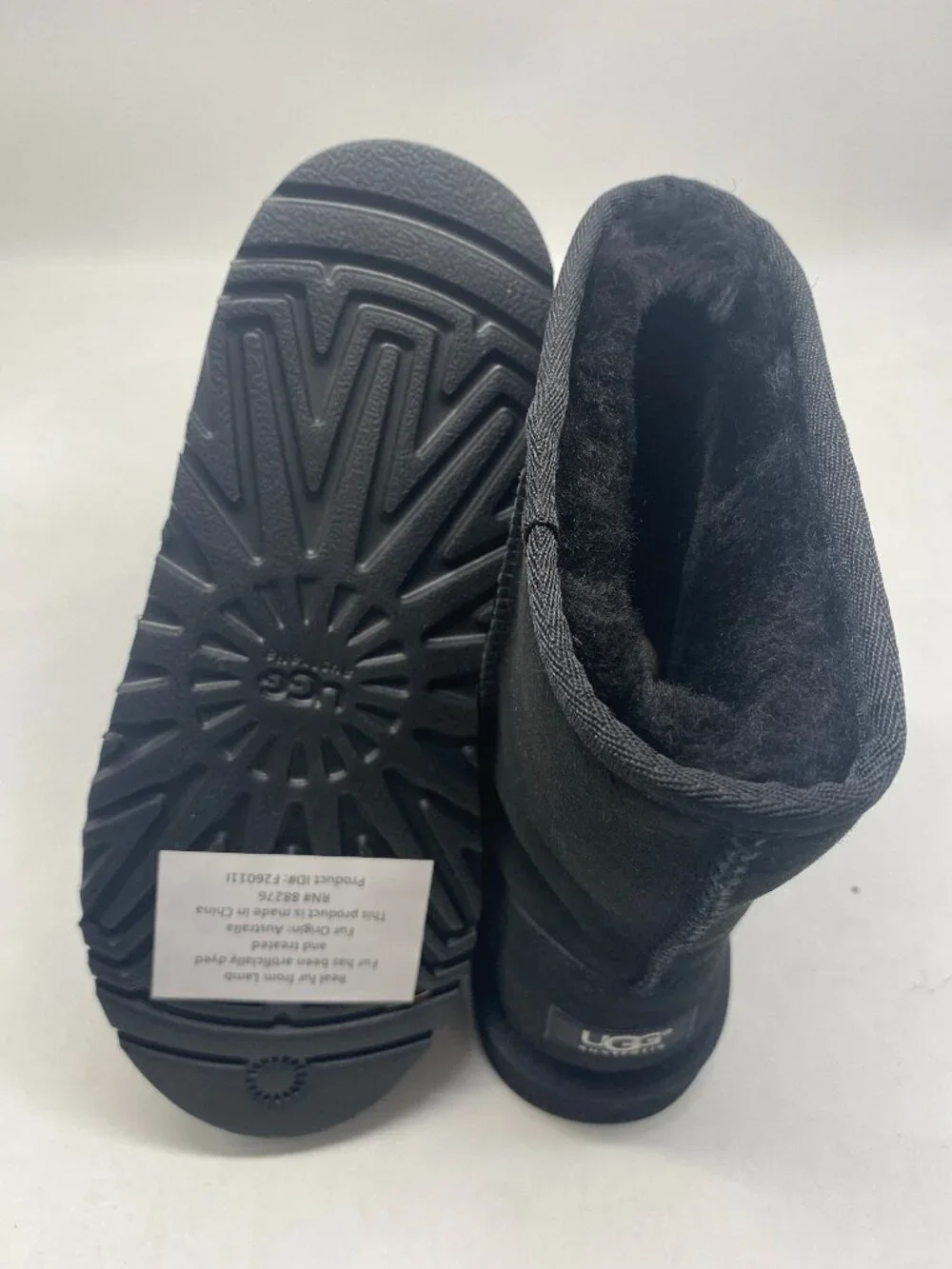 UGG KIDS CLASSIC BOOTS BLACK US BIG KIDS VARIOUS SIZE